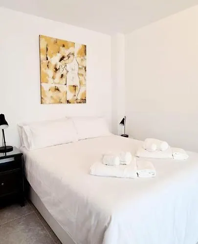 Atico A Dos Minutos De La Playa Апартаменты Фуэнхирола