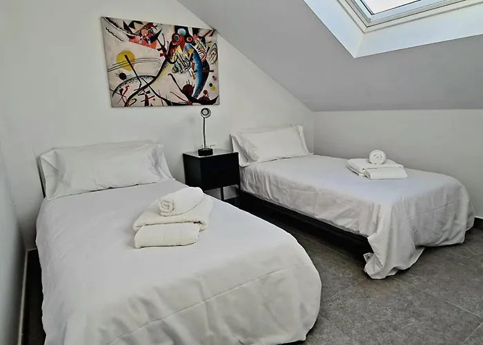 Апартаменты Atico A Dos Minutos De La Playa Фуэнхирола