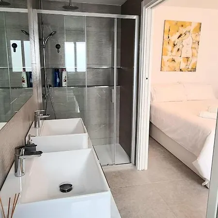 Atico A Dos Minutos De La Playa * Fuengirola