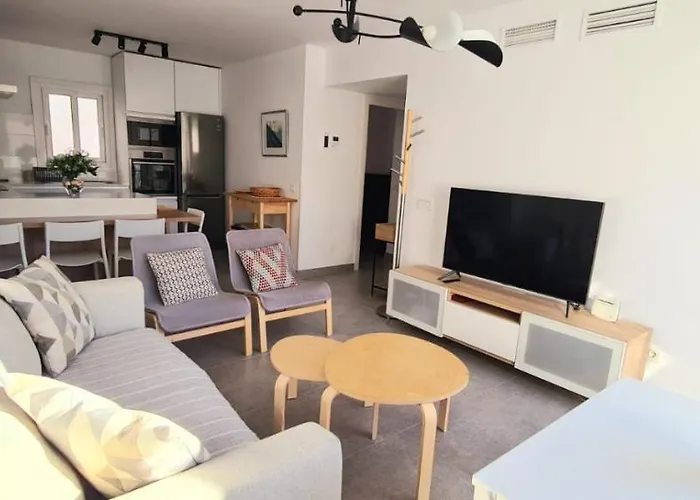 Atico A Dos Minutos De La Playa Апартаменти *