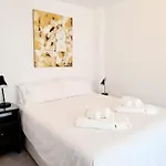 Atico A Dos Minutos De La Playa 아파트 푸엔히롤라